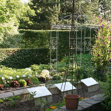 La D'a Cote Bed & Breakfast
