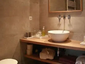 La D'à Côté Bed and breakfast